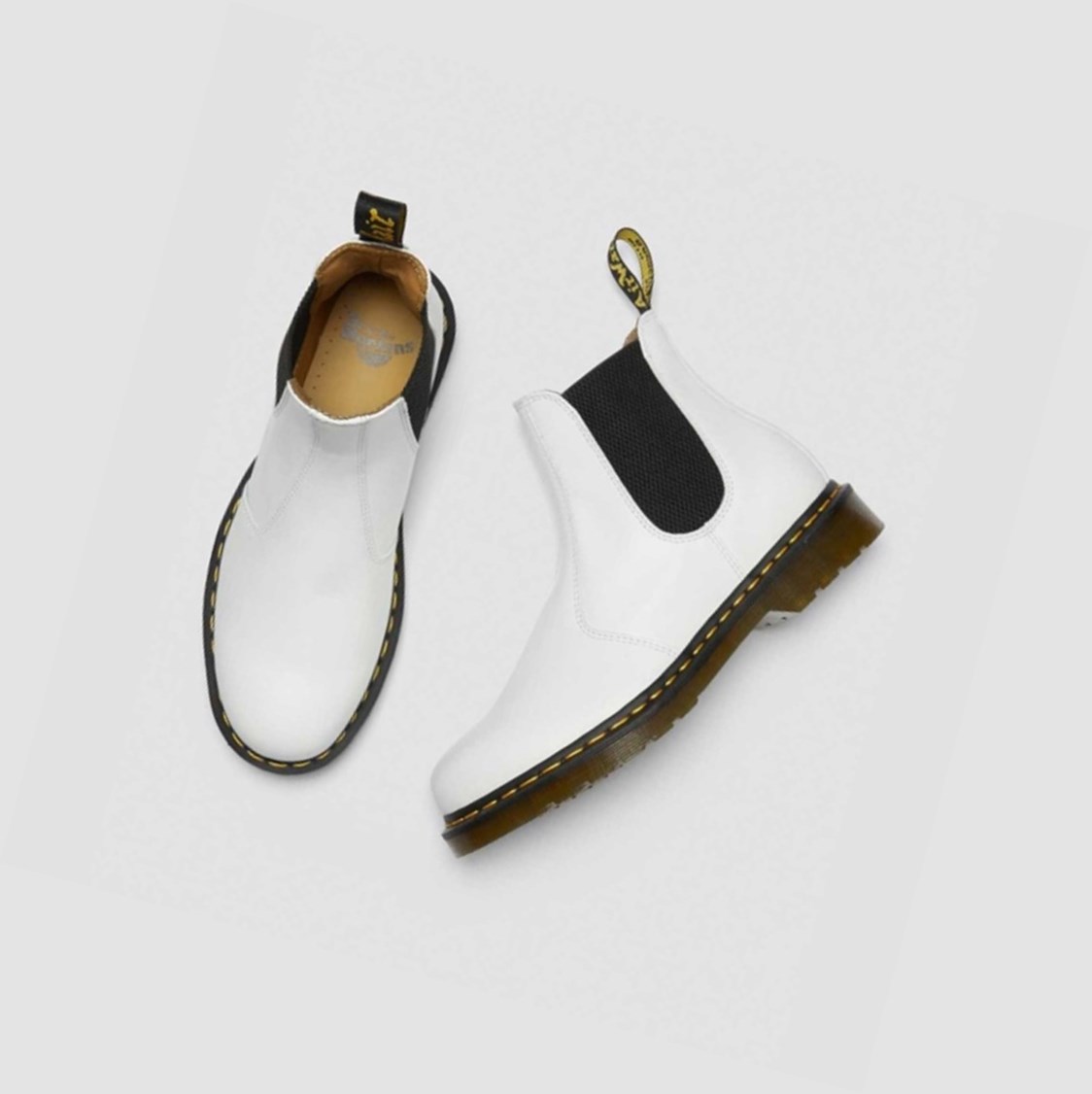Dr Martens 2976 Yellow Stitch Smooth Női Chelsea Bakancs Fehér | 850467BVQ